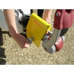 MILENCO Antivol D'attelage 3004 10 MILENCO Antivol D'attelage 3004 -Camping Car Équipement Boutique milenco antivol d attelage leger 4