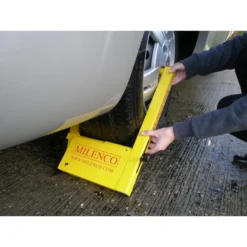 MILENCO Sabot Compact -Camping Car Équipement Boutique milenco sabot compact 2