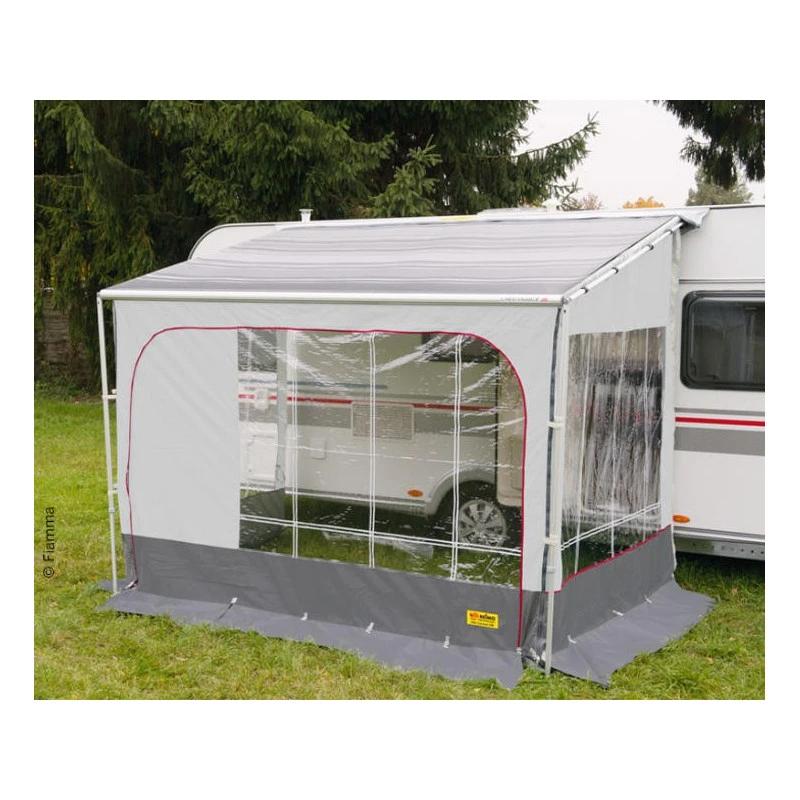 REIMO Villa Store Caravan 1 REIMO Villa Store Caravan